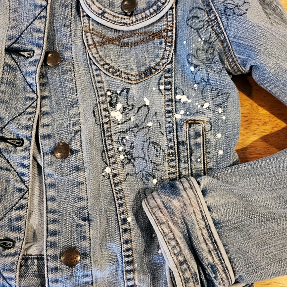 Blue Jean Jacket - Picture 3 of 5